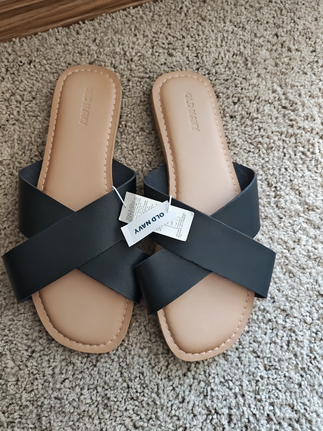 Old Navy Black Cross-Strap Slides Sandals - photo 2