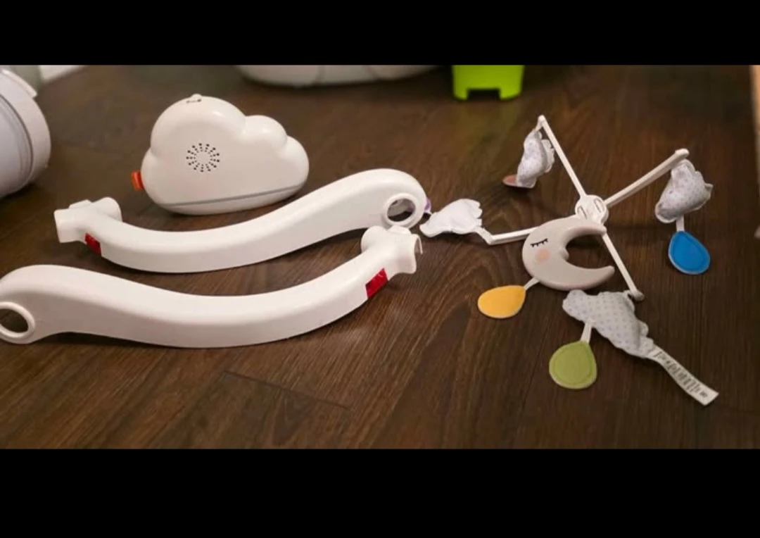 Fisher-Price Mobile & Soother Sound Machine for Newborns