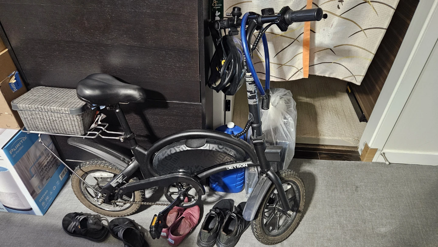 ⚡ Jetson Bolt Pro Electric Bike – Rear Rack Included - photo 3