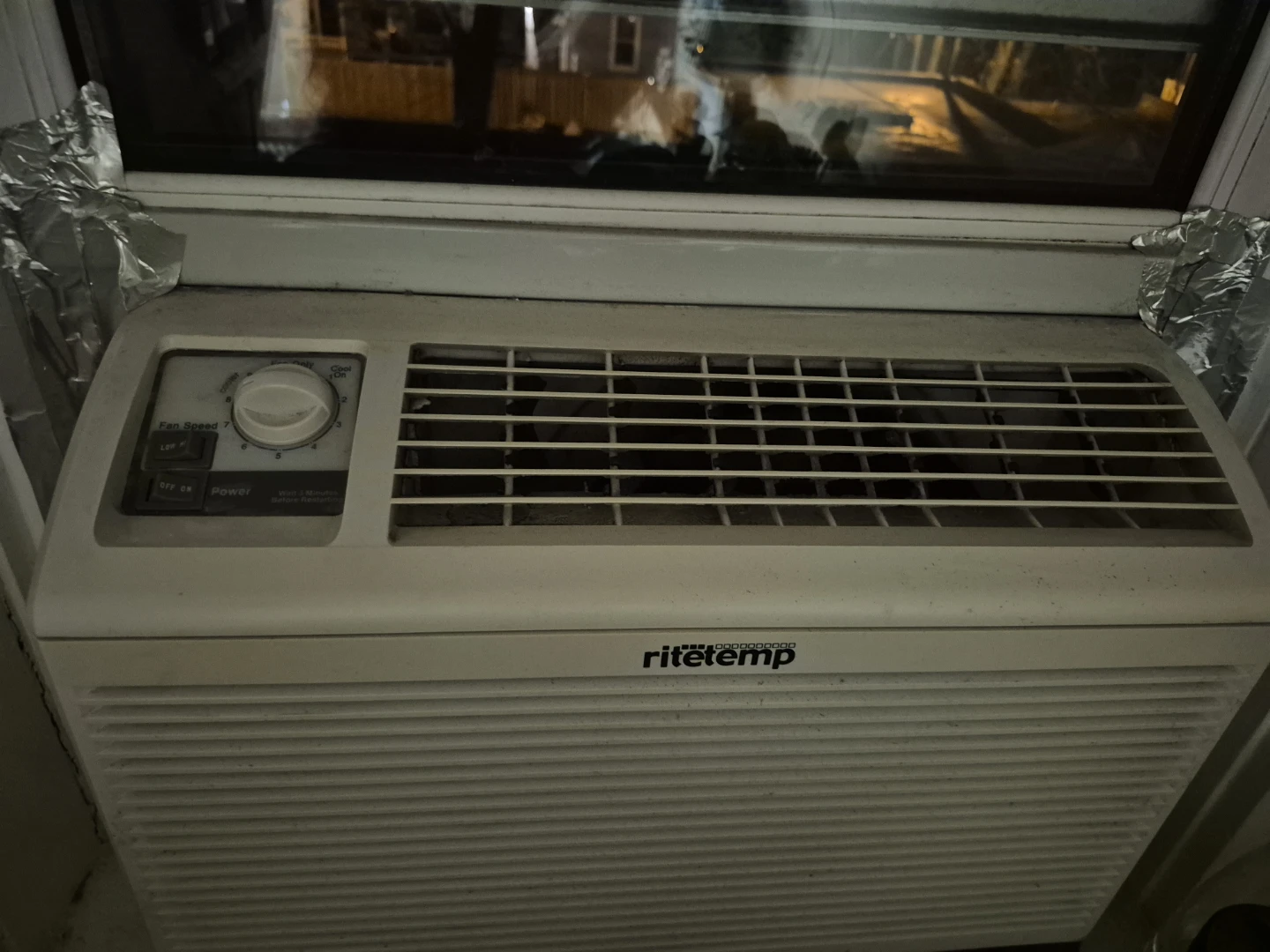 Ritetemp Window Air Conditioner - photo 2