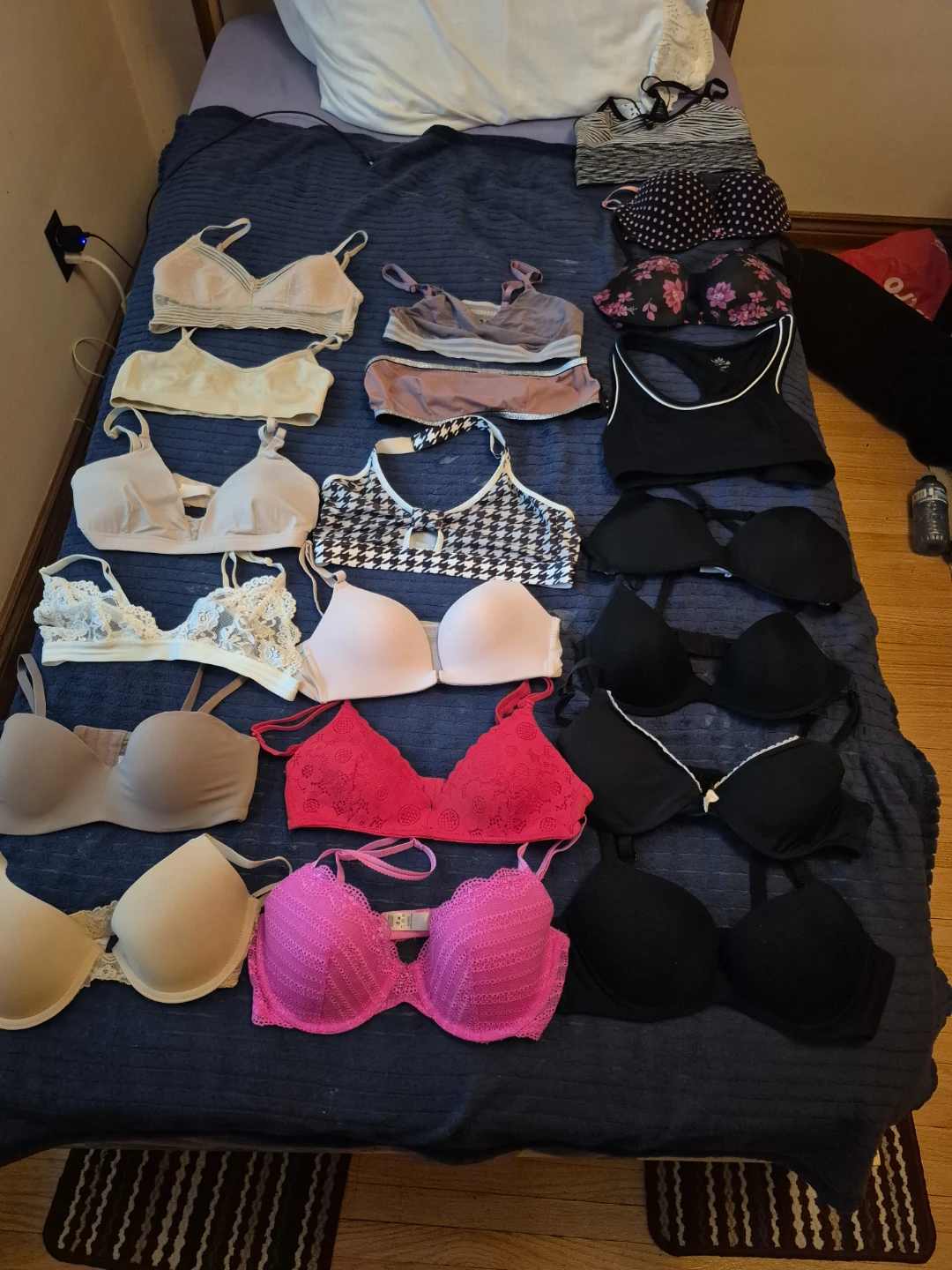 Assorted Bras - READ THE DESCRIPTION FOR SIZES