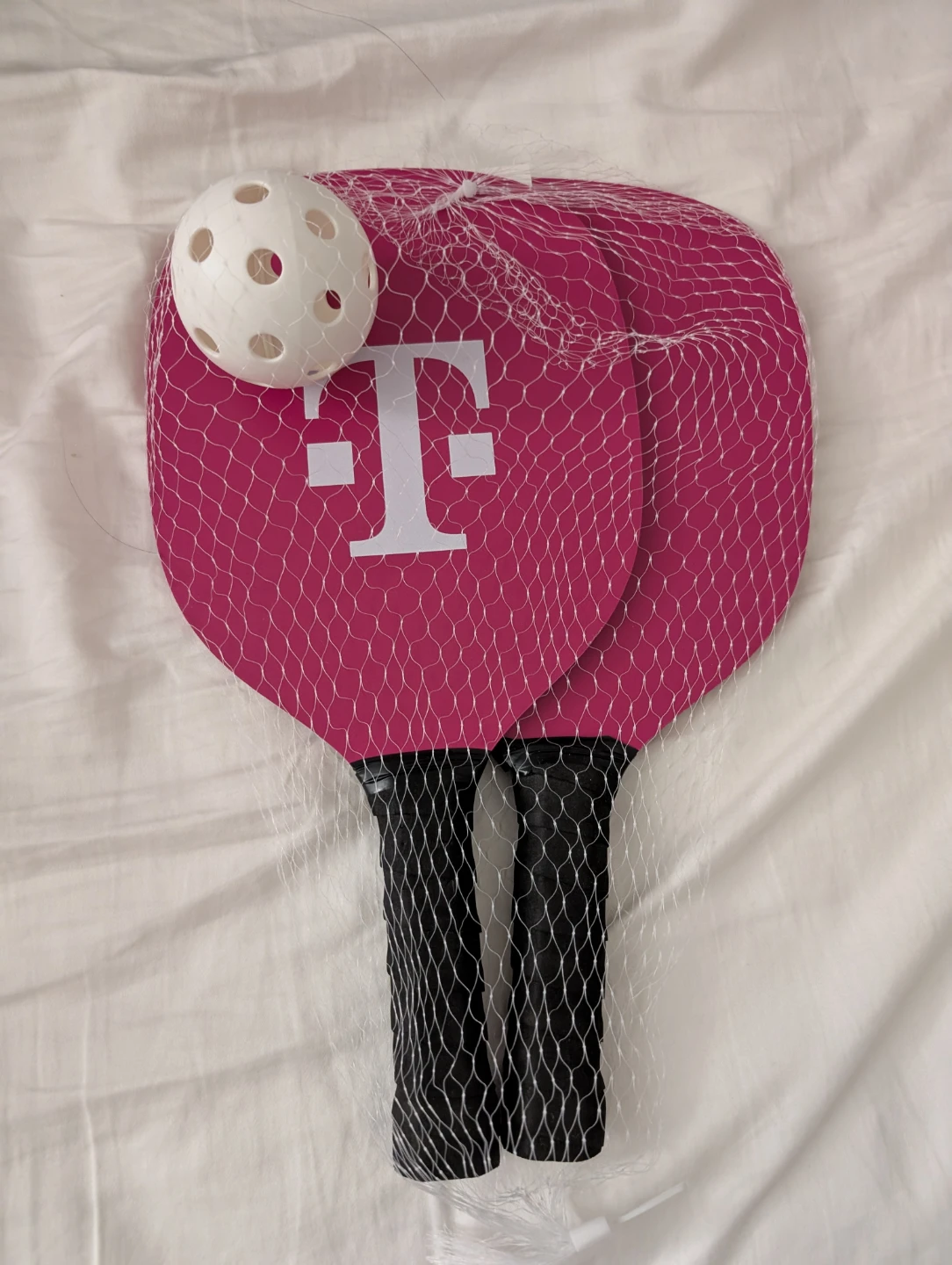 Brand New T-Mobile Pink Paddle Pickleball Set with Ball Gift