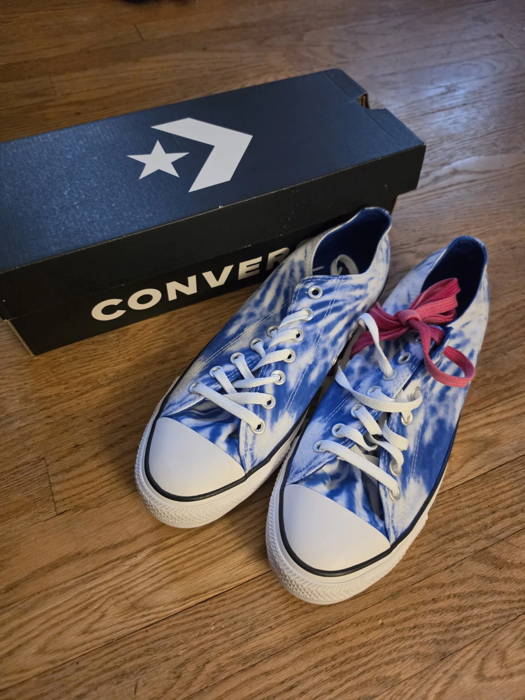 Converse Chuck Taylor All Star Tie-Dye Sneakers