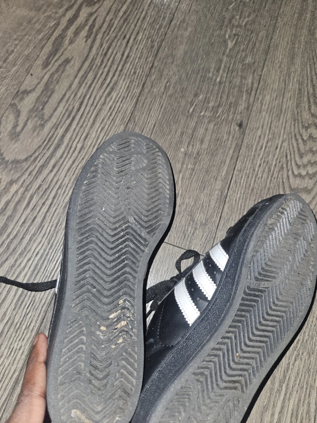 MINT Condition Adidas Superstar Womens 6.5 - photo 4