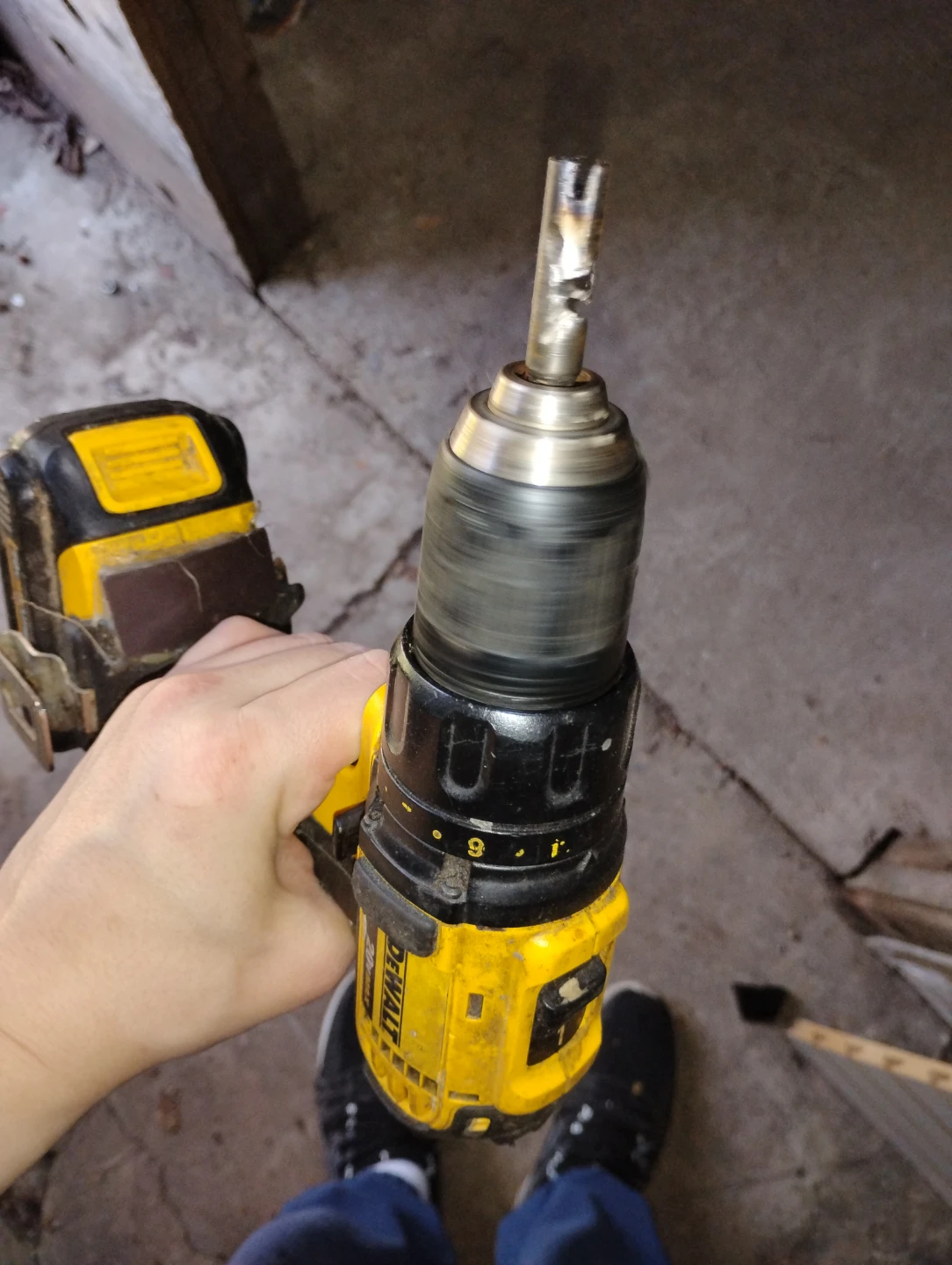 DeWalt DCD780 20V MAX Lithium Ion Cordless Drill - photo 2