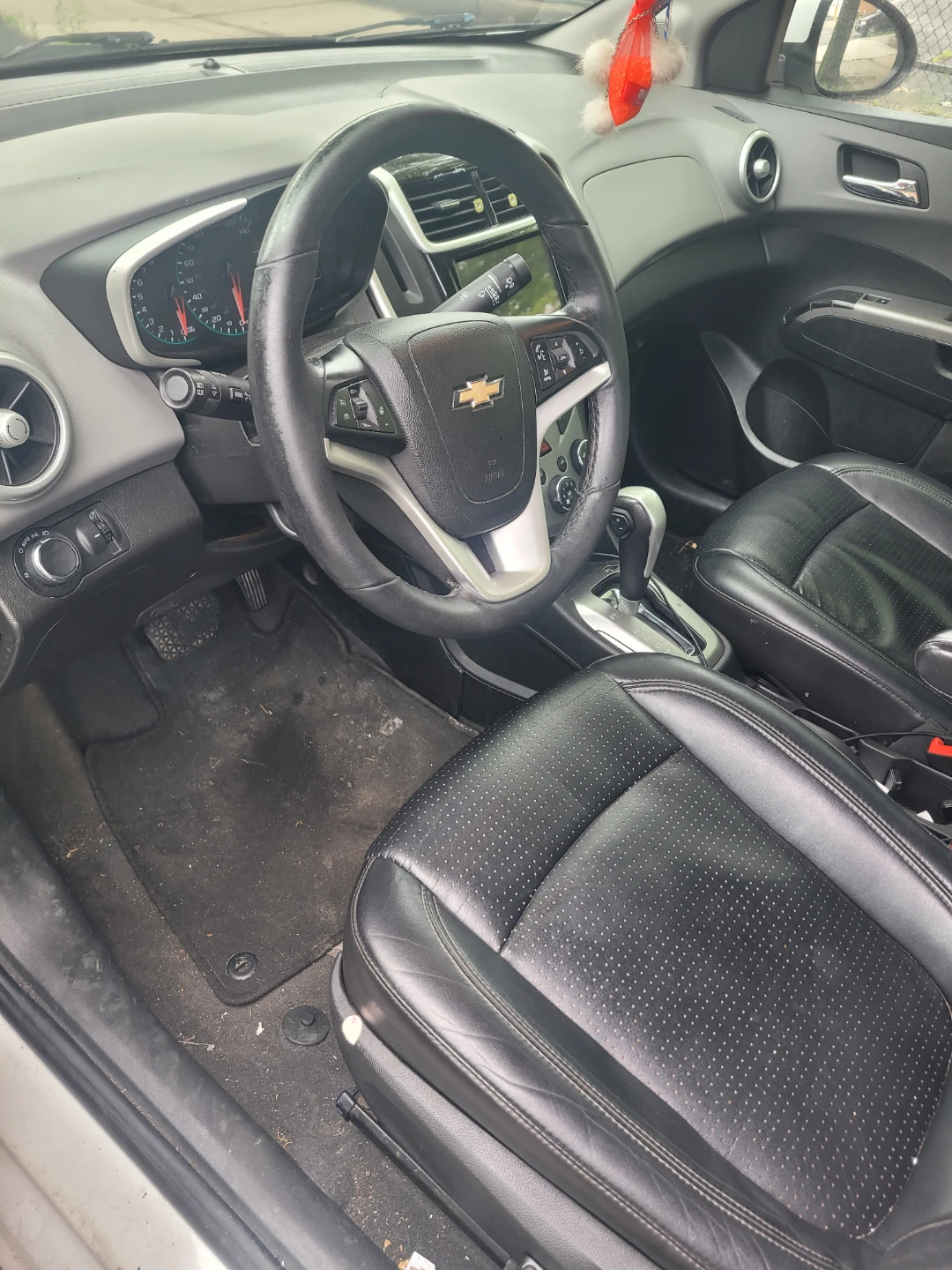 Car for sale - photo 3