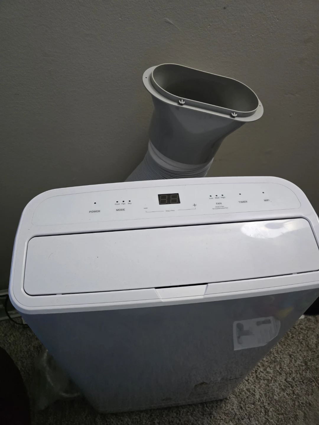 GE Portable Air Conditioner - photo 3