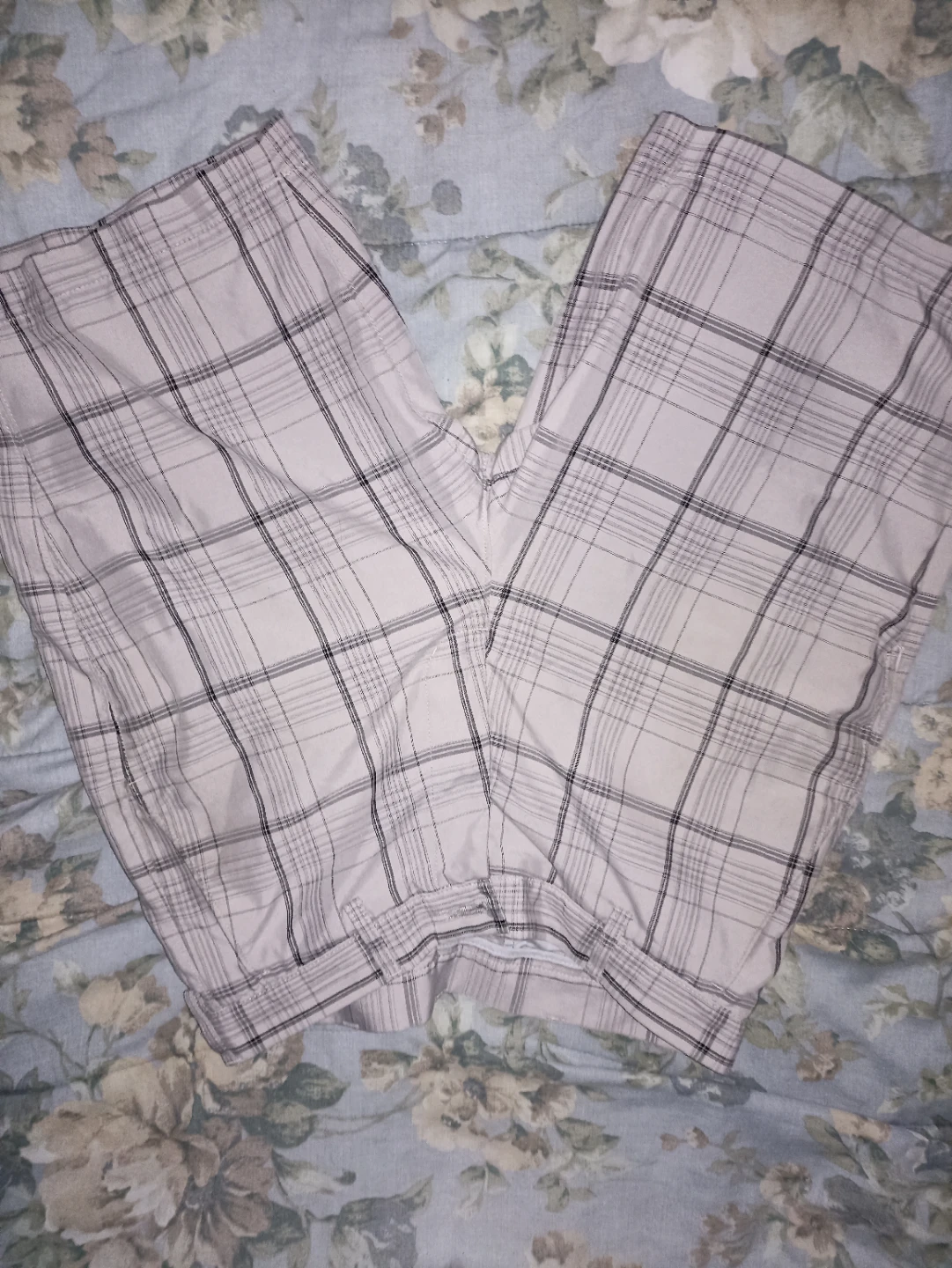 Bundle of Men's Pants and Shorts - photo 4