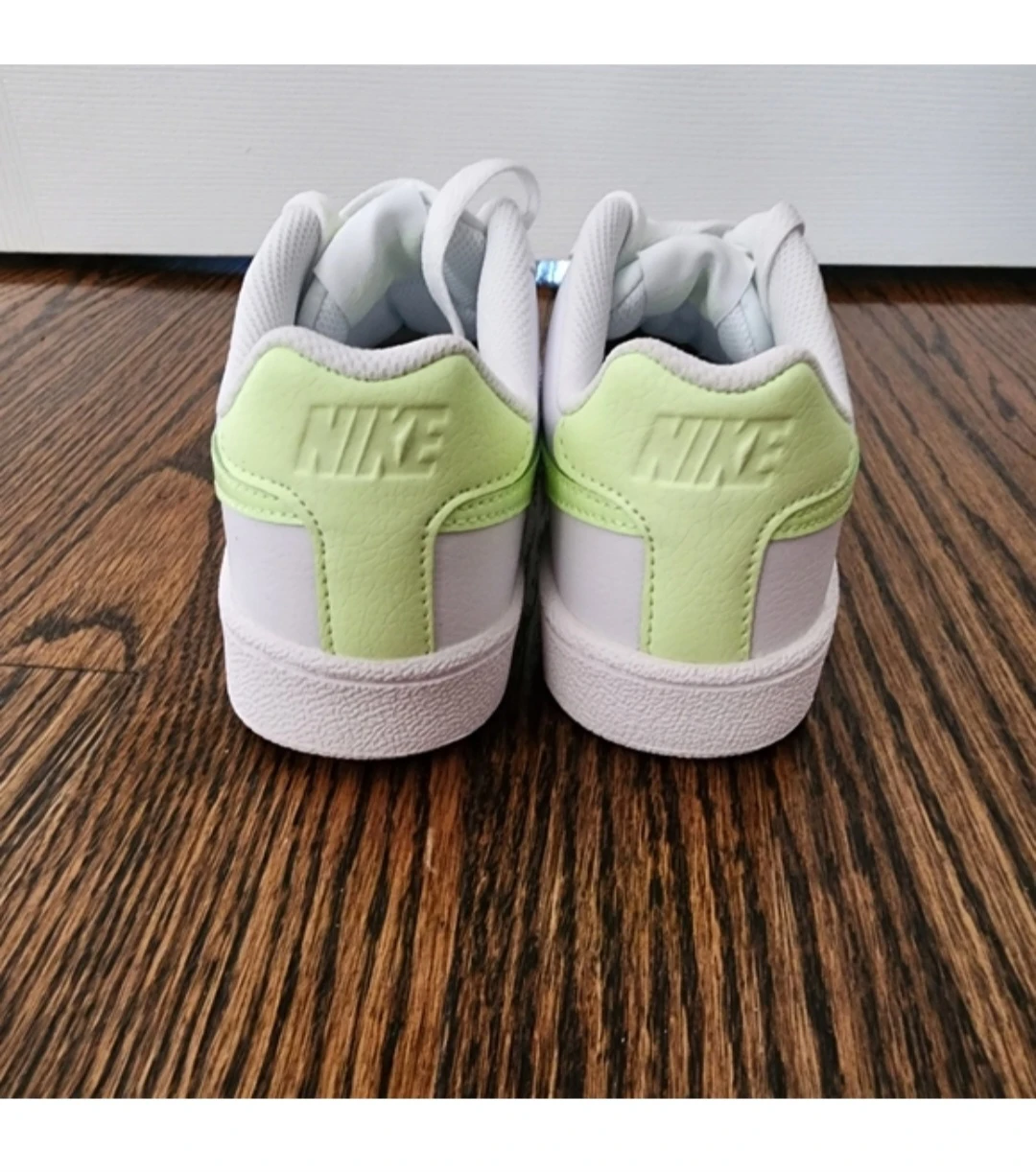 Nike Women's Court Royale 2 Low Top Sneakers Women 5 or 35.5 - photo 3
