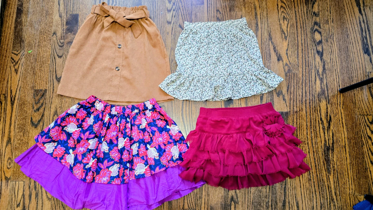 Bundle of 4 girls Skirt Size 11-12Y