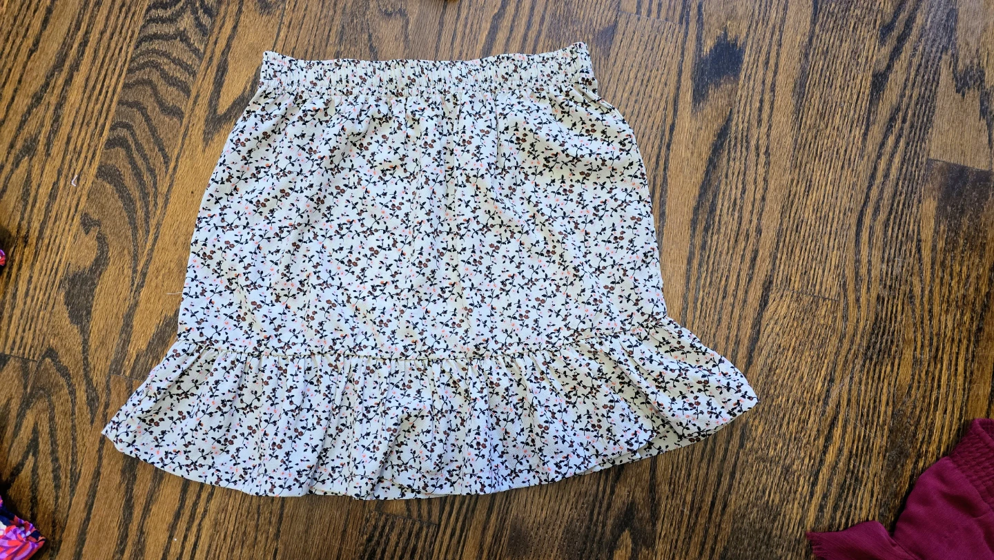 Bundle of 4 girls Skirt Size 11-12Y - photo 3