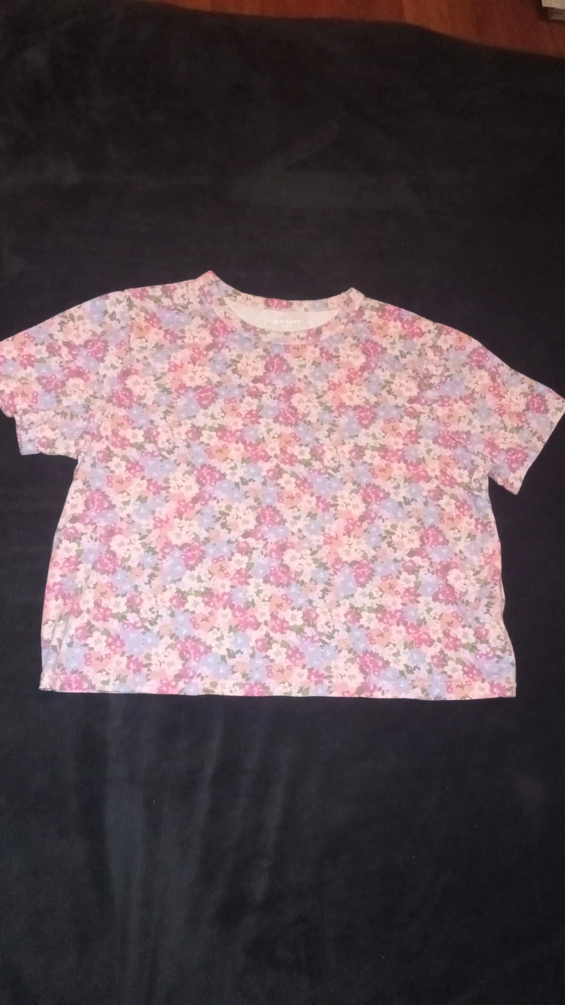 Old Navy Floral Print T-Shirt