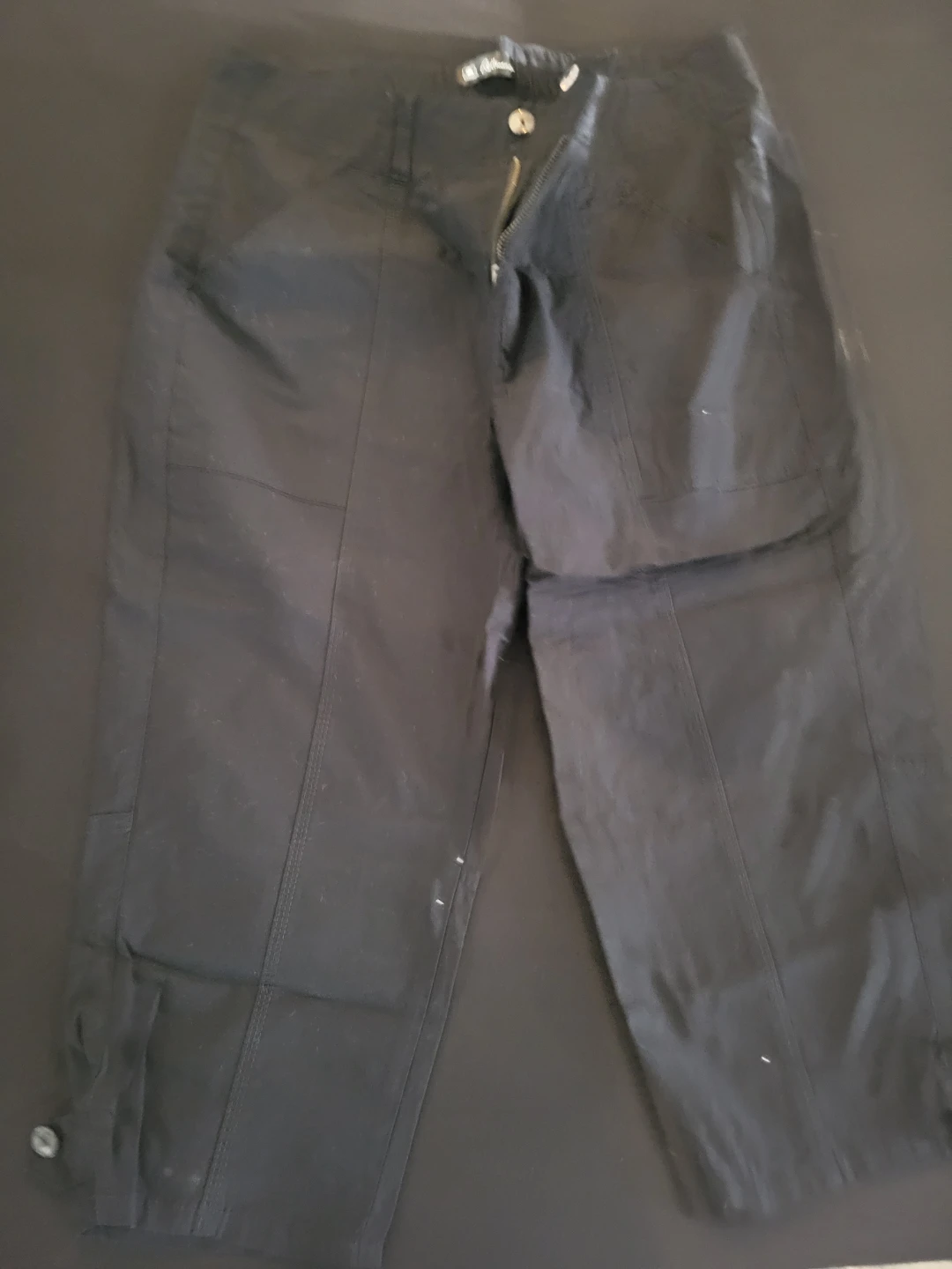 New Black Capri Pants - size 12
