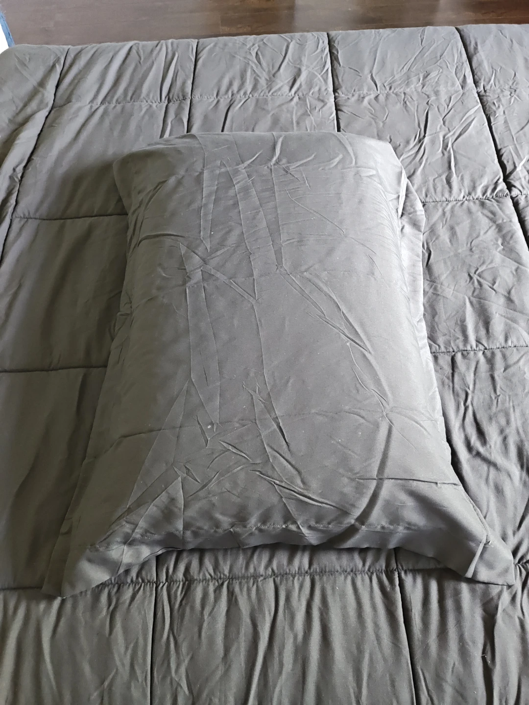 Assorted pillow cases - photo 5