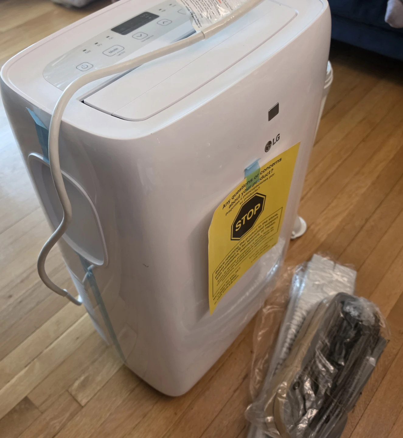 LG Portable Air Conditioner LP0621WSR - 6000 BTU - photo 2