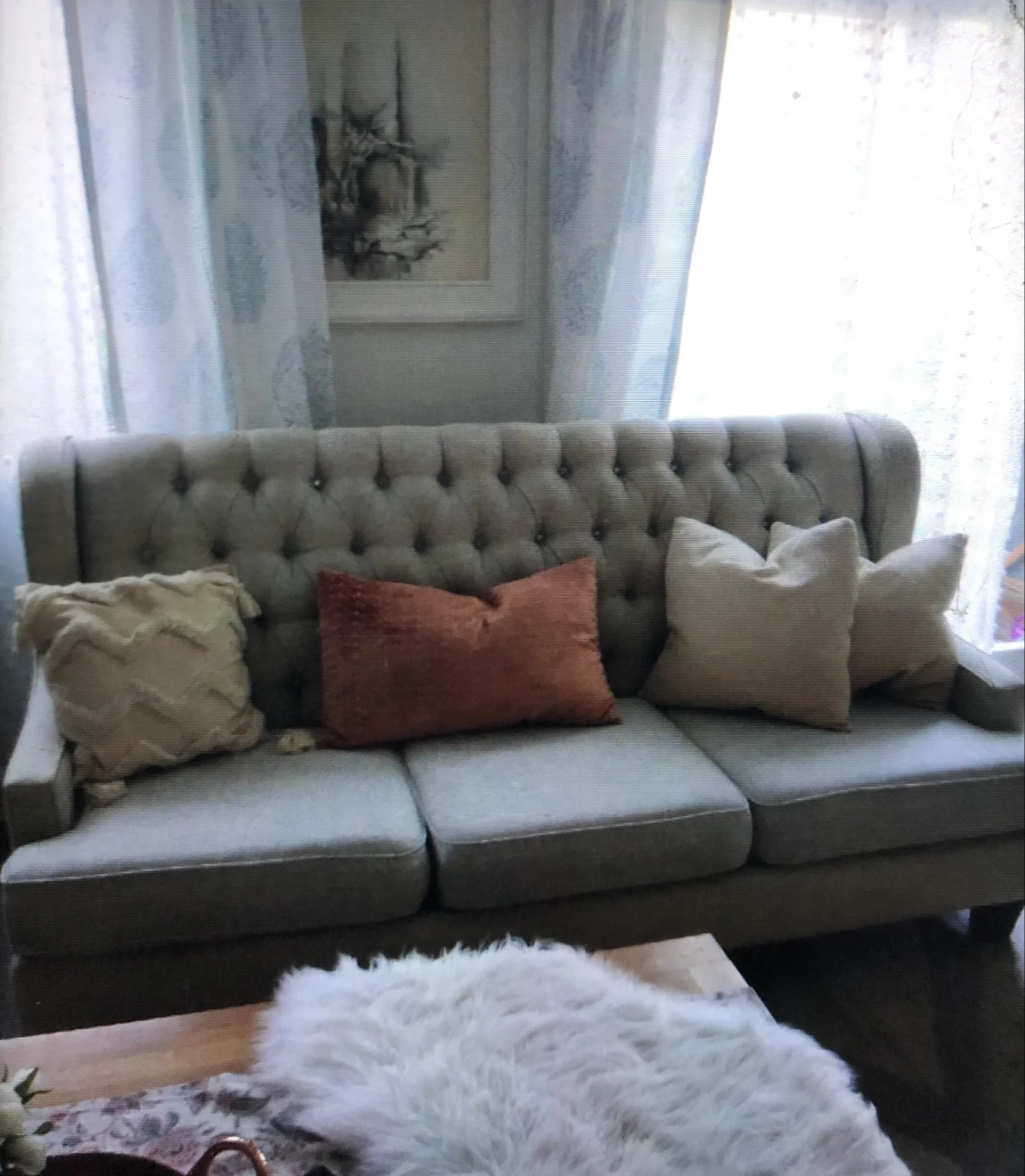 Designer Tufted Sofa - photo 2