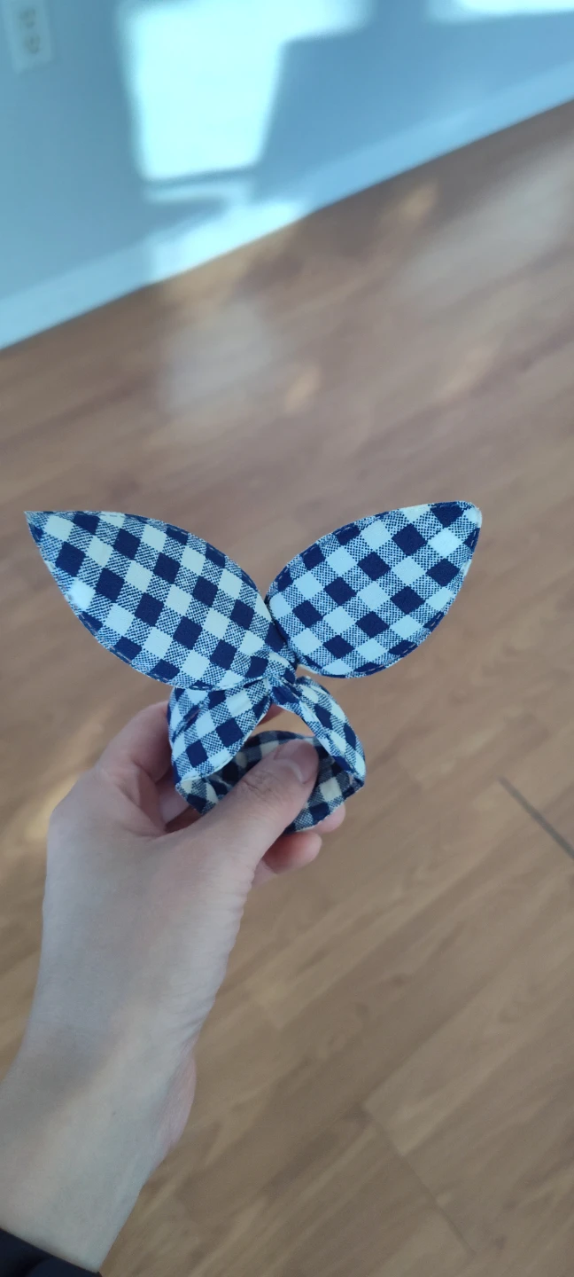 [Conditionally Free] Blue Gingham Hair Styling Tool