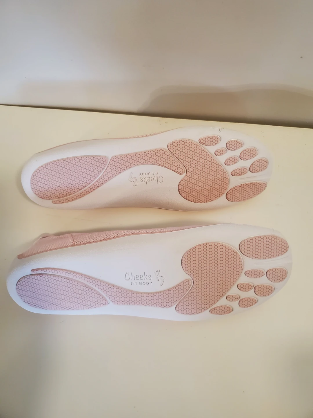 Cheeks Tony Little NEW Size 10M Barefoot Ballerinas - photo 5