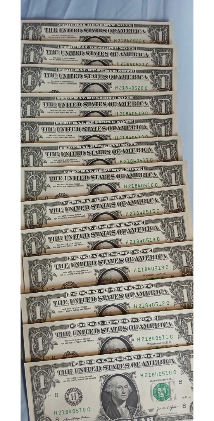 53 SEQUENTIAL & UNCIRCULATED $1 FEDERAL RESERVE NOTES - photo 2