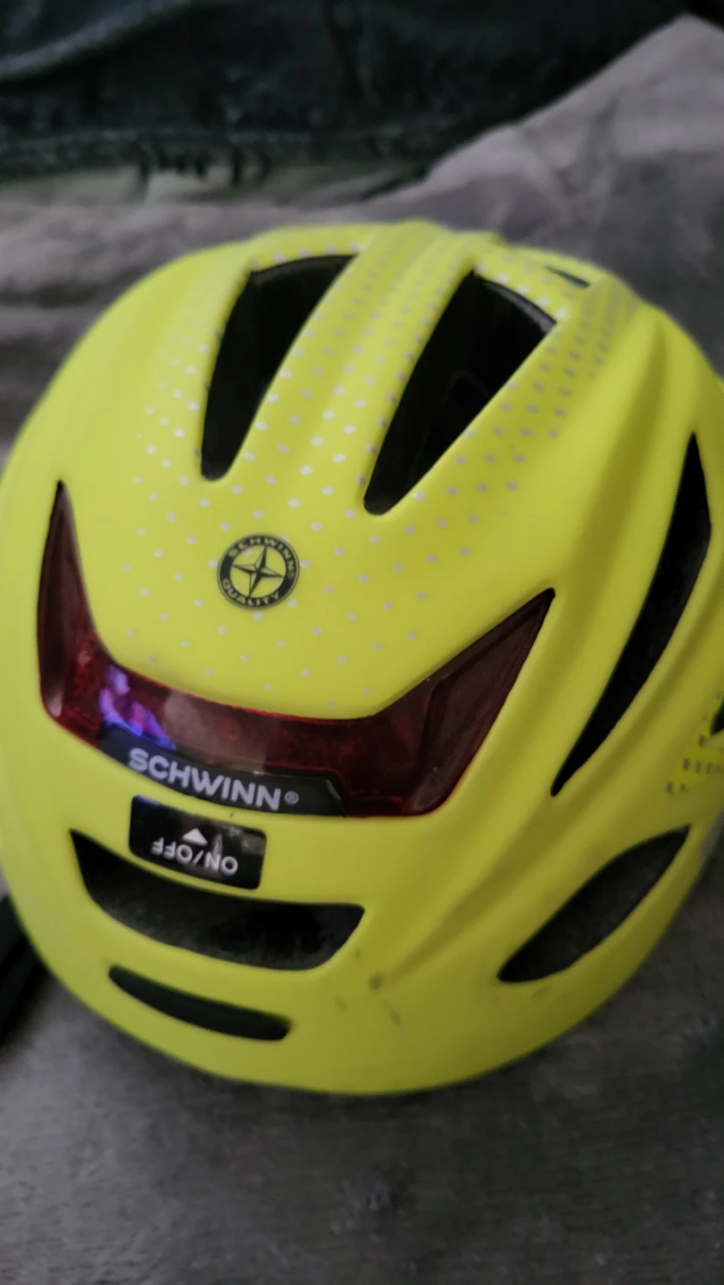Schwinn Bicycle Helmet