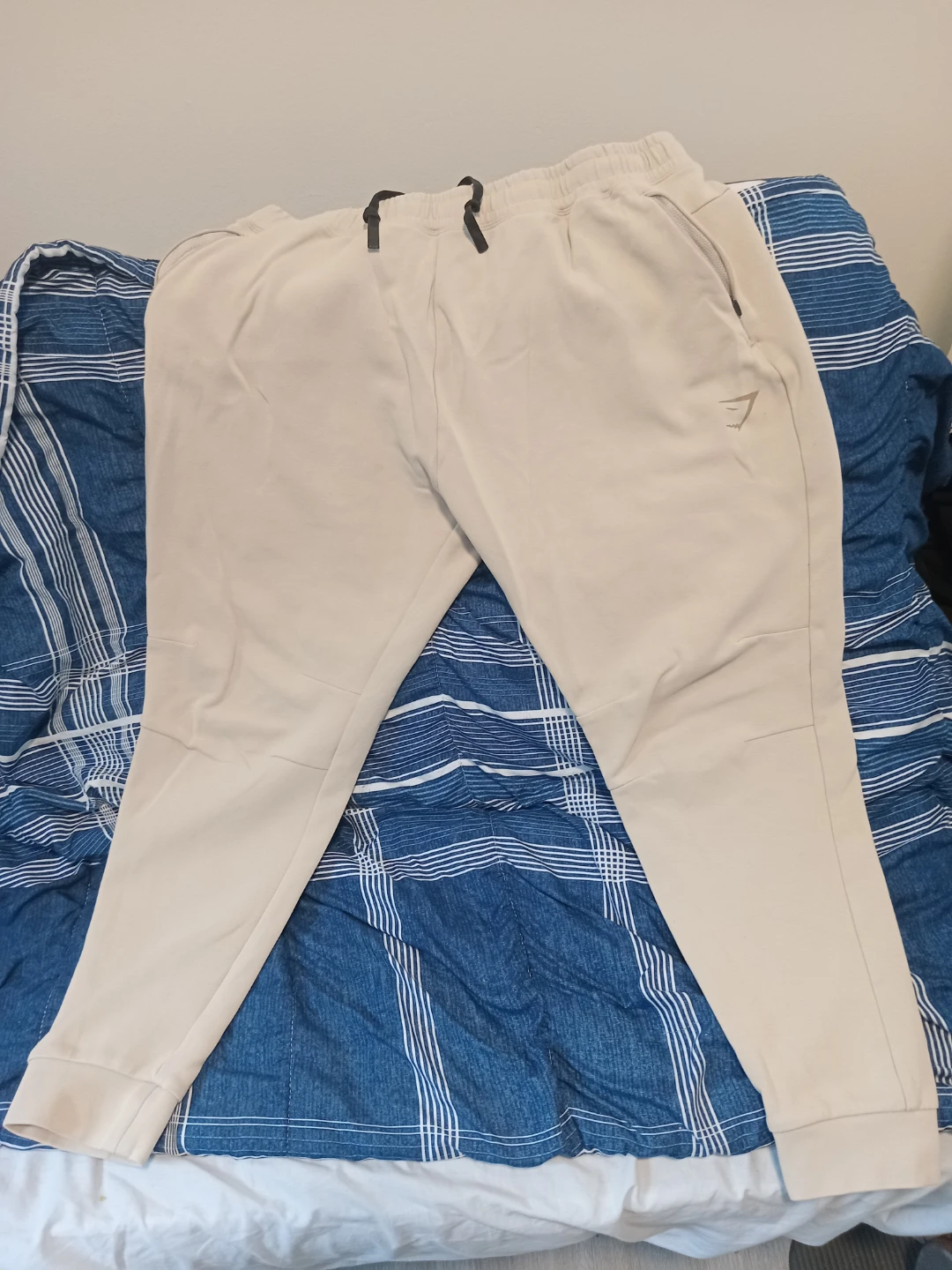 Gymshark gold badge joggers size xl - photo 4
