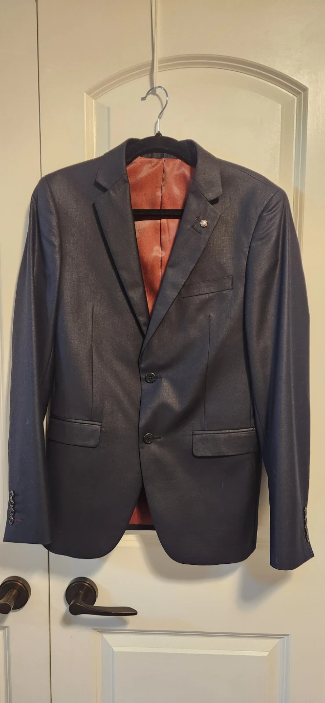 Men's Suit (Jacket 36R / Pants 30R)