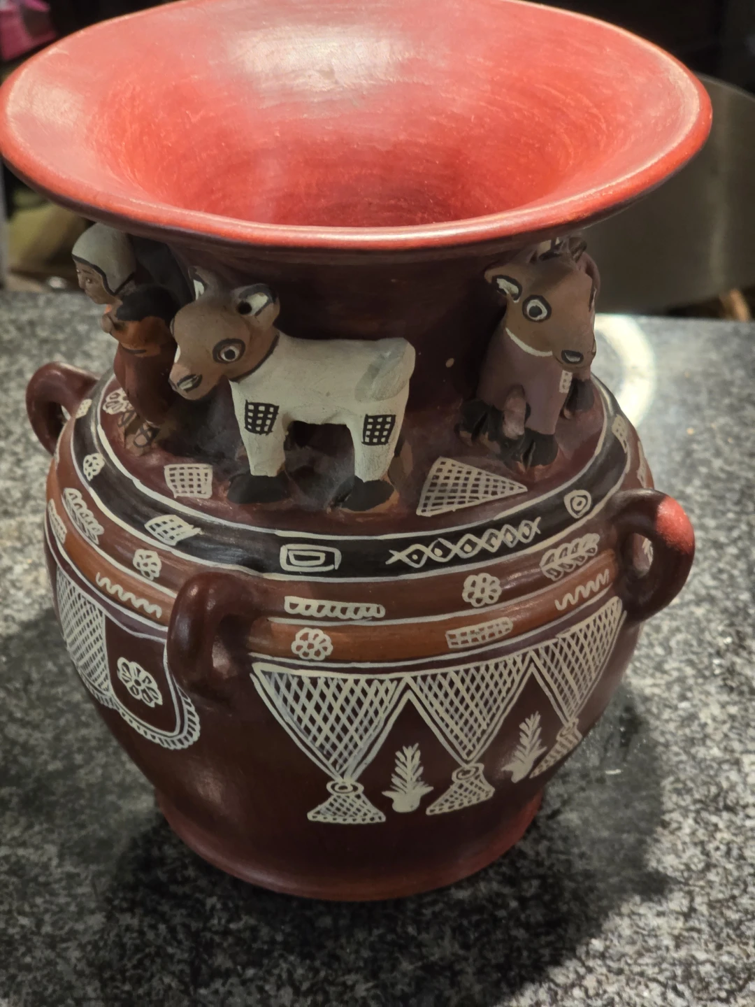 Peru Decorative Ceramic Vase with Figures - photo 4