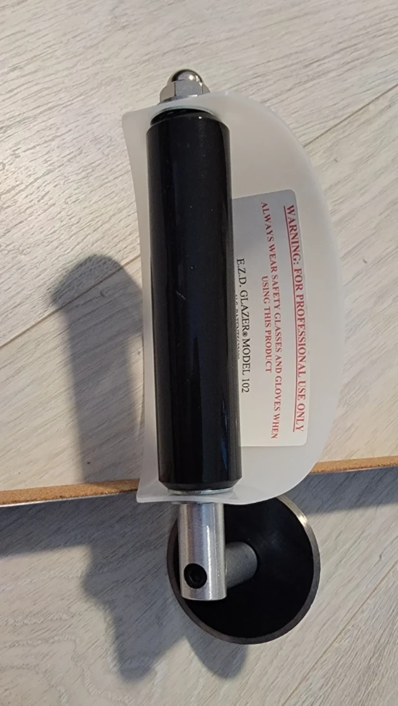E.Z.D. Glazer Model 102 Glass Cutter - photo 2