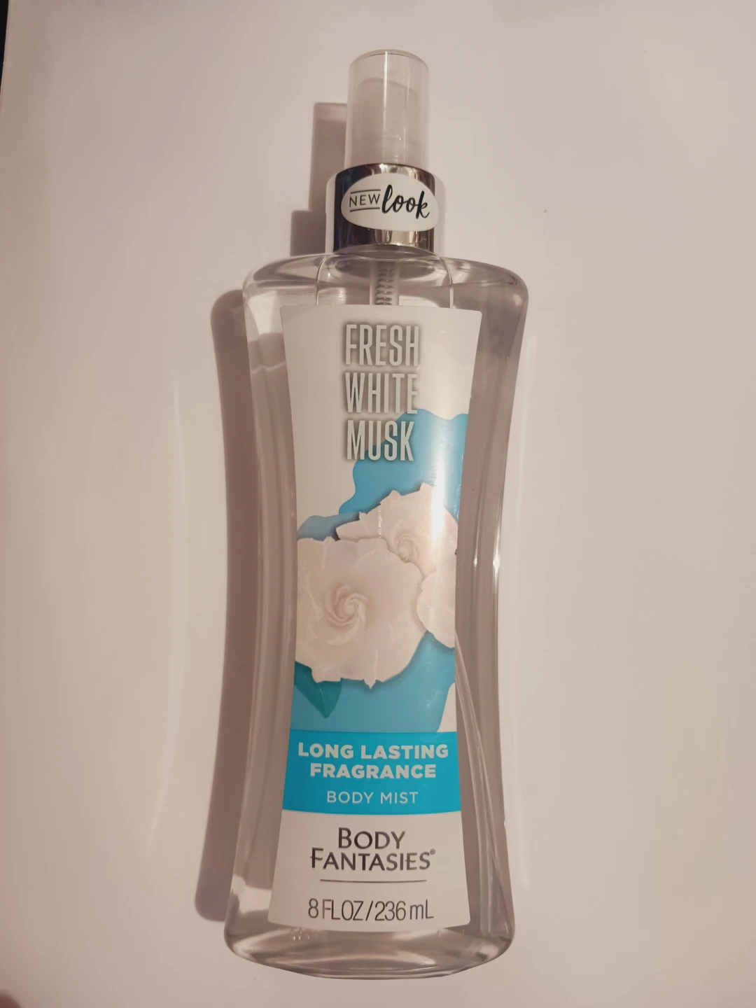 New !! Body Fantasies Fresh White Musk Body Mist 8 oz - photo 3