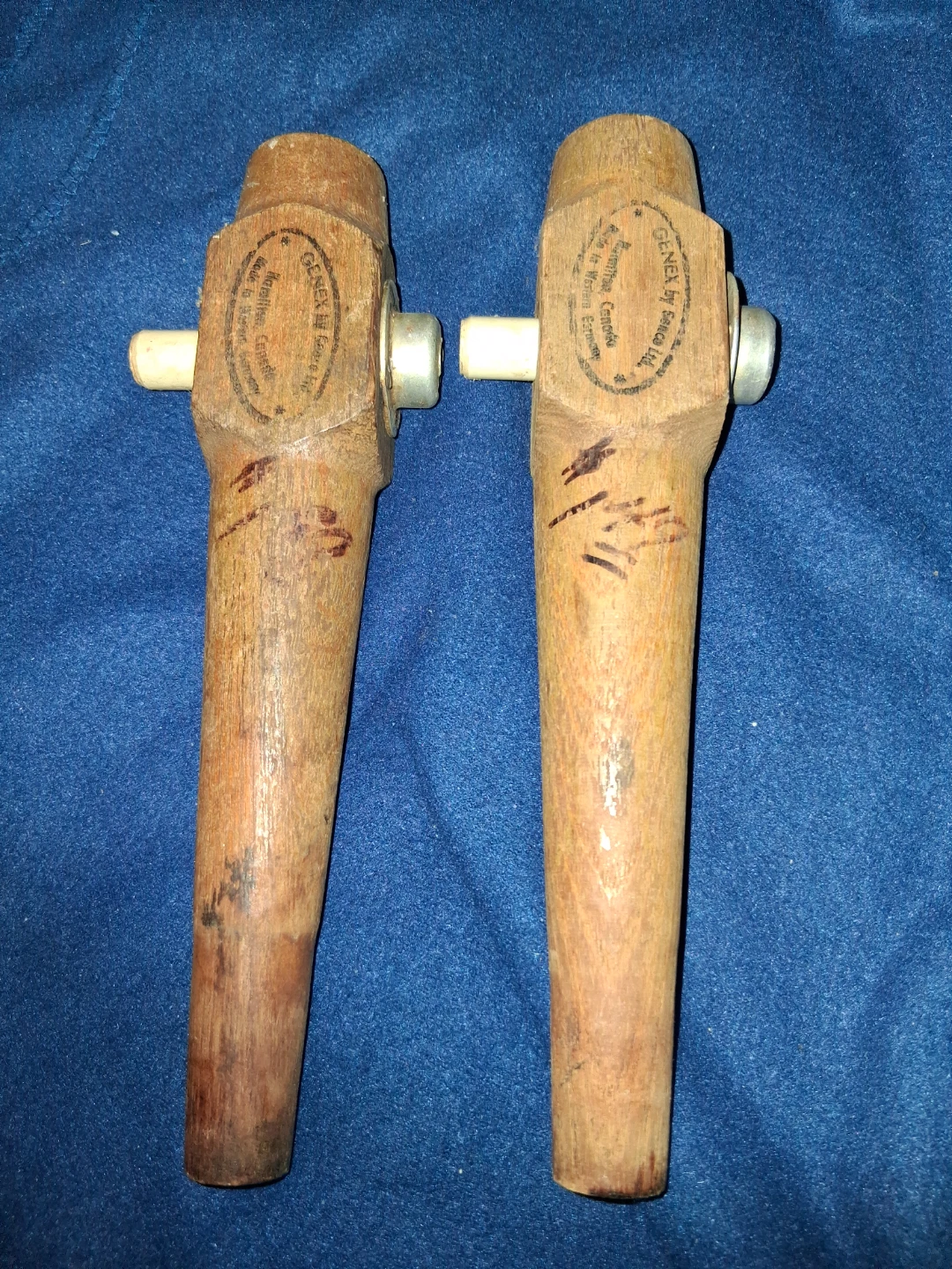 4 GENEVA Wooden Taps with Keys - photo 3