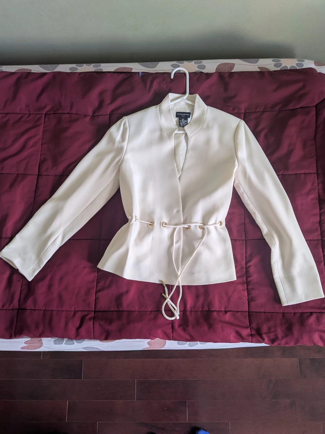 Metropolitan Studio Cream Blazer