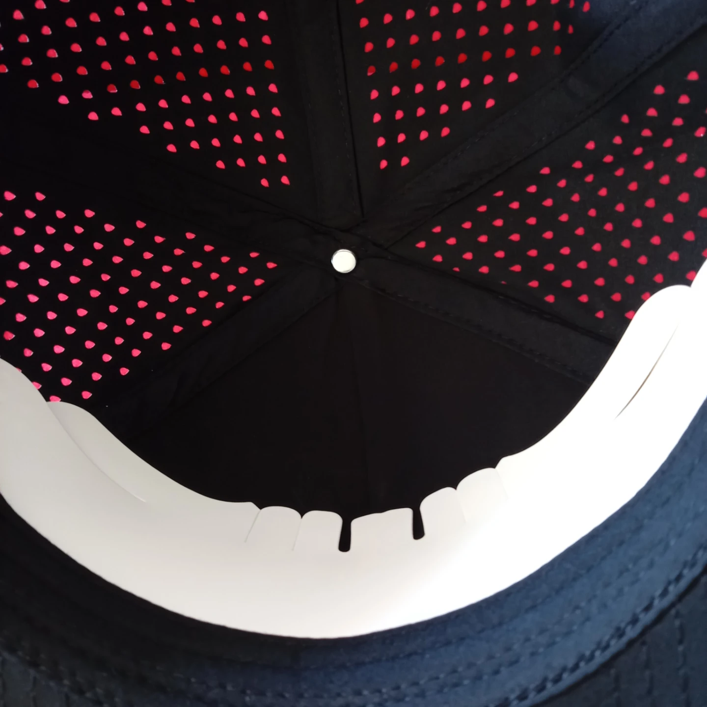 Black Baseball Cap - photo 3
