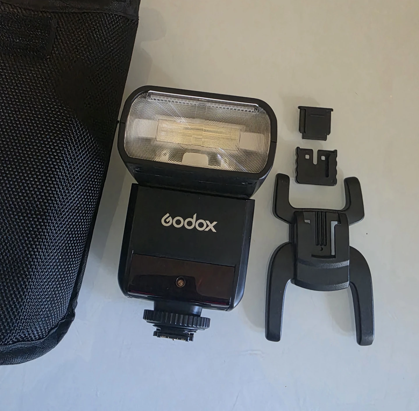 Godox Thinklite TT350S Mini Camera Flash for Sony - Case & Stand - photo 4
