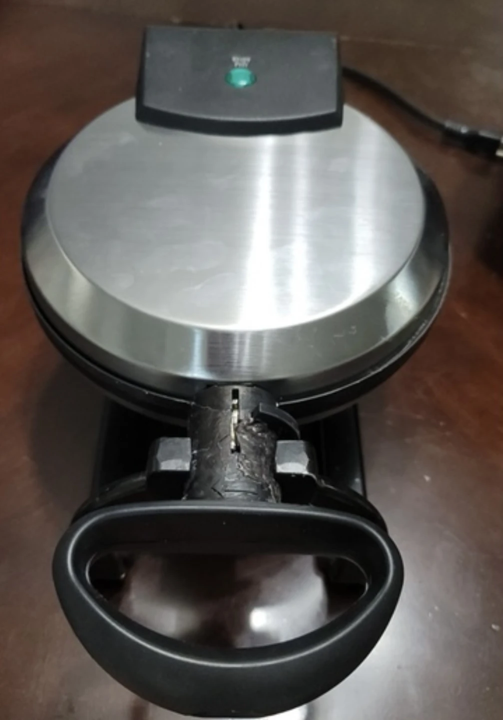 Hamilton Beach Flip Belgian Waffle Maker - photo 2