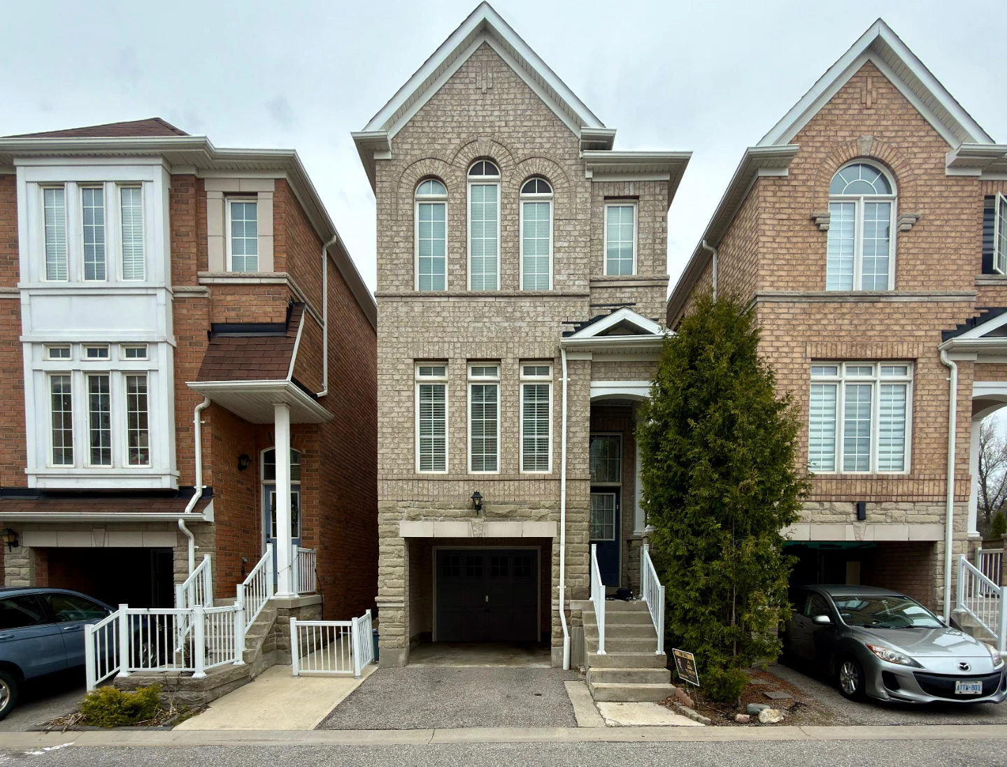 Three Bedroom Townhouse with Deck and Garage - photo 5