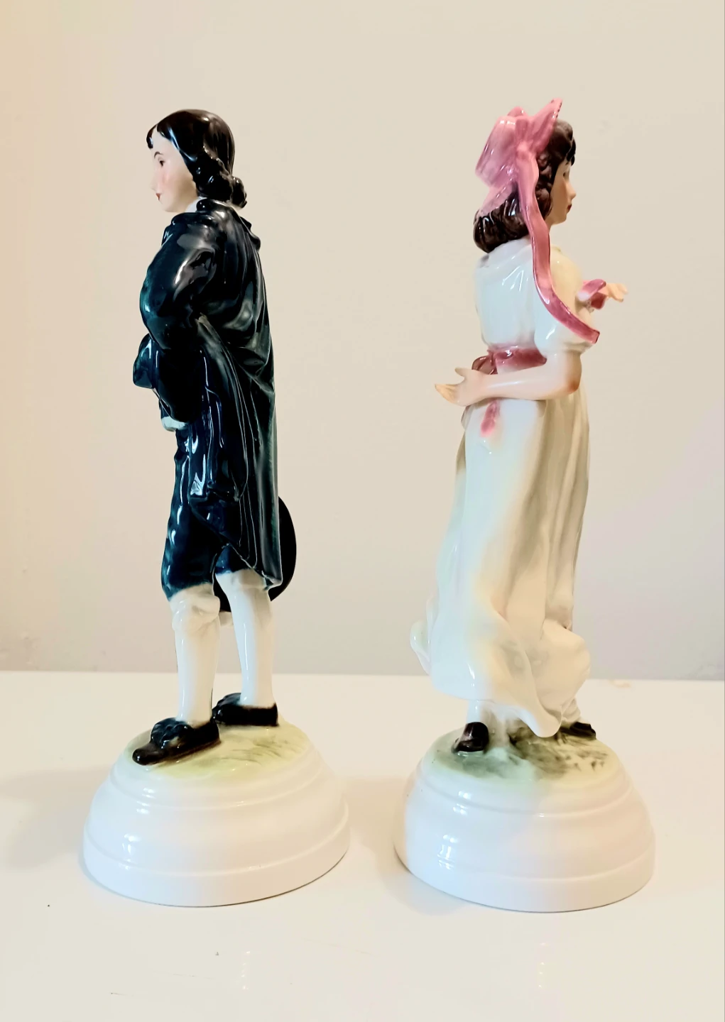 Vtg. W. German Goebel Blueboy & Pinkie Statues - photo 2