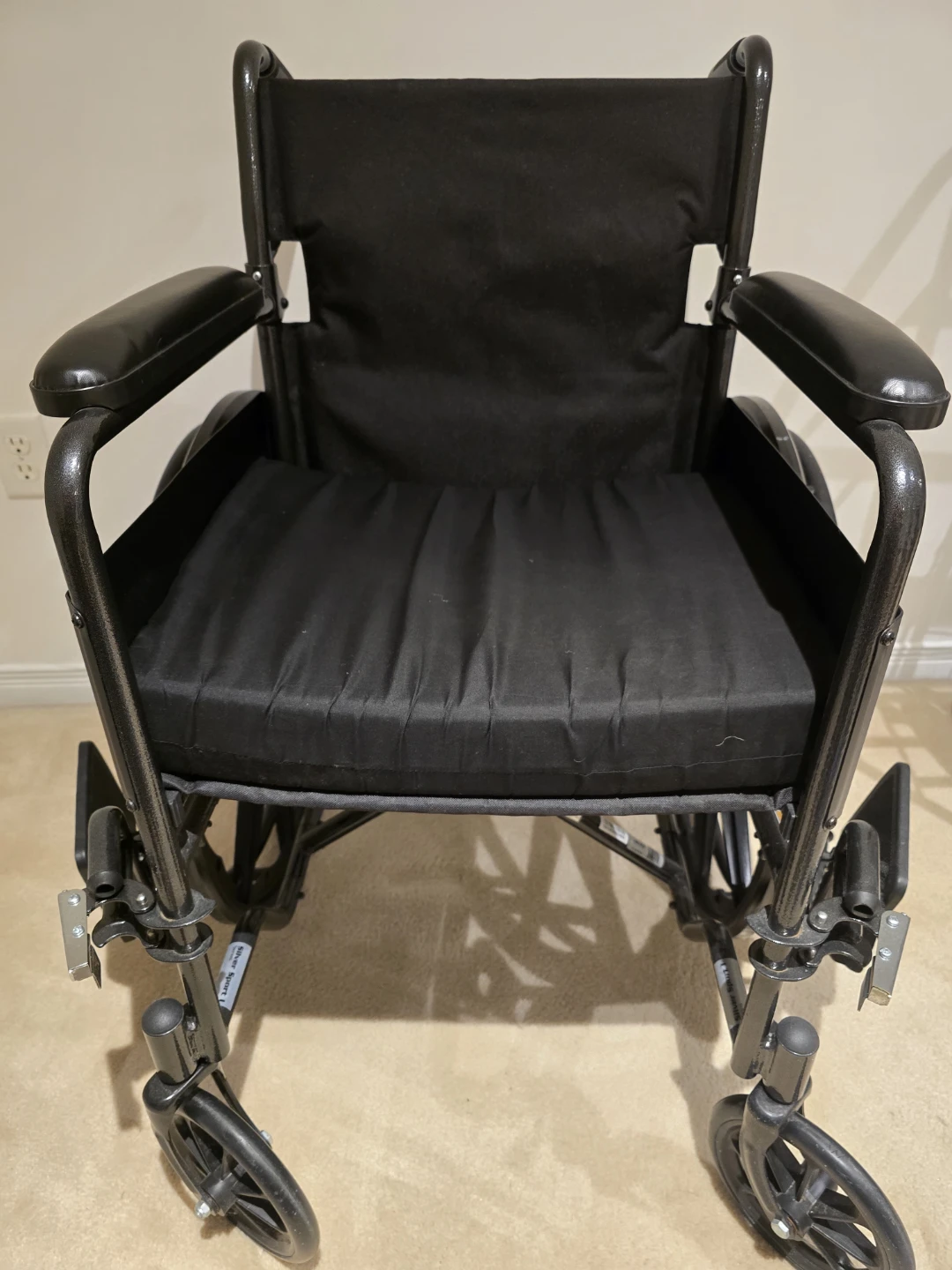 Drive Medical Black Folding Wheelchair - photo 3