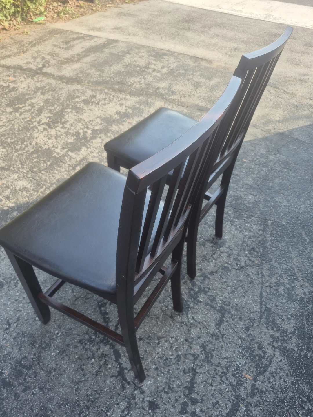 Set of 2 Dark Wood Bar Stools - photo 2