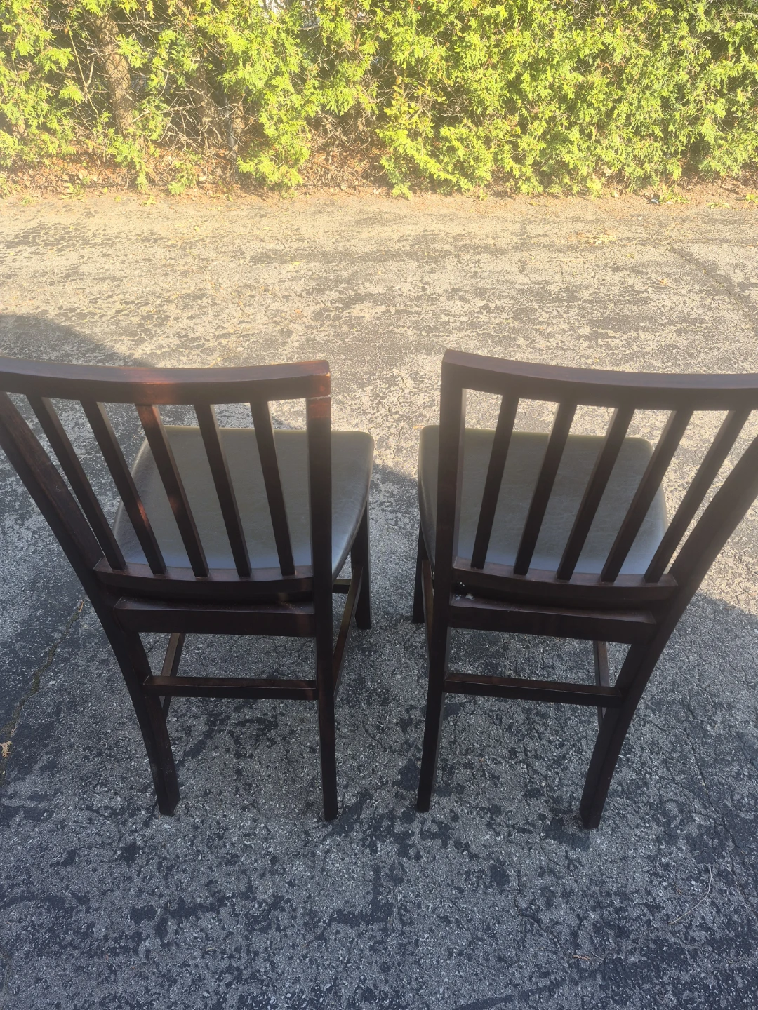 Set of 2 Dark Wood Bar Stools - photo 3