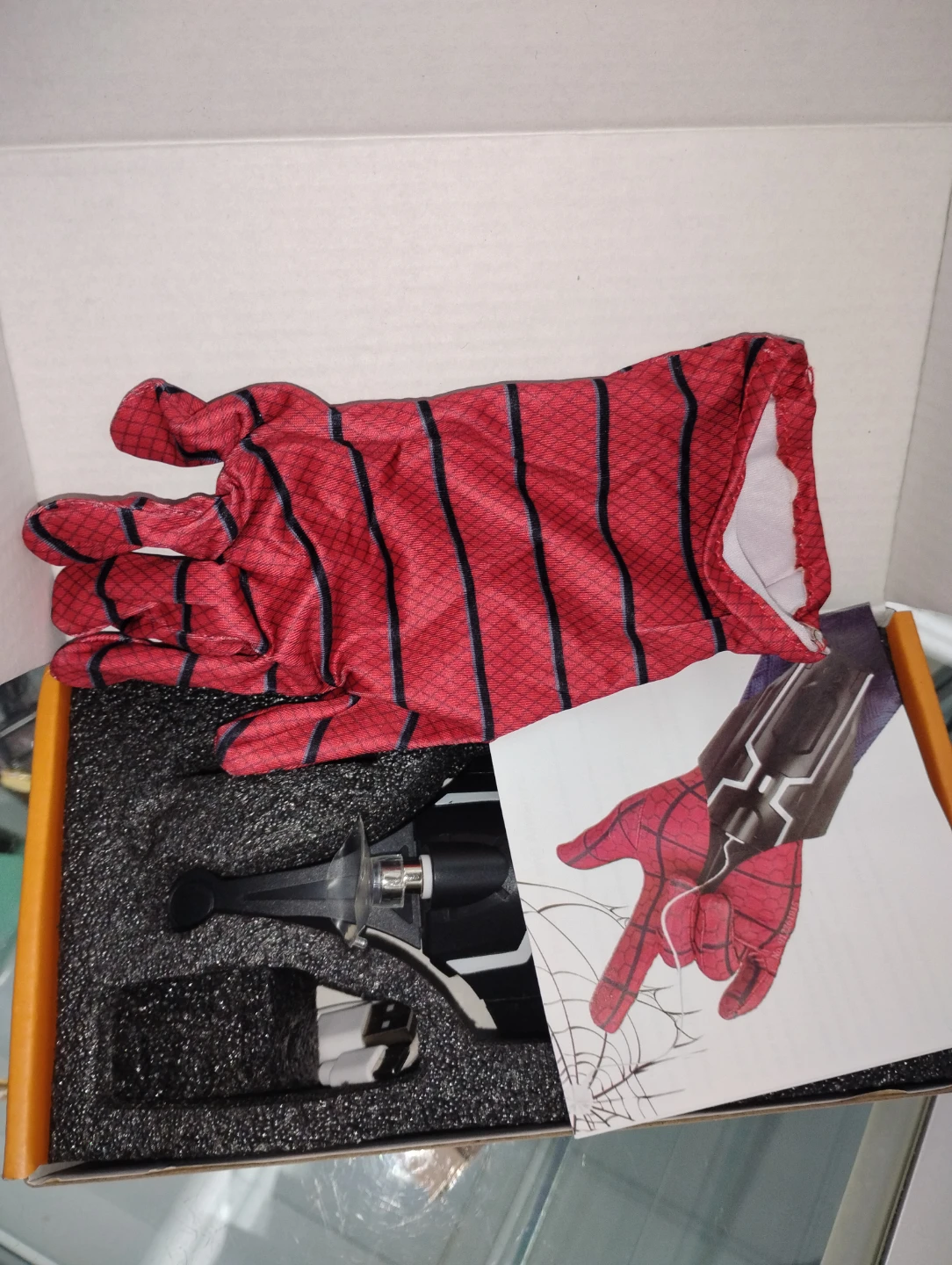 Spider Web Shooter Toy with Gloves and Box - photo 3