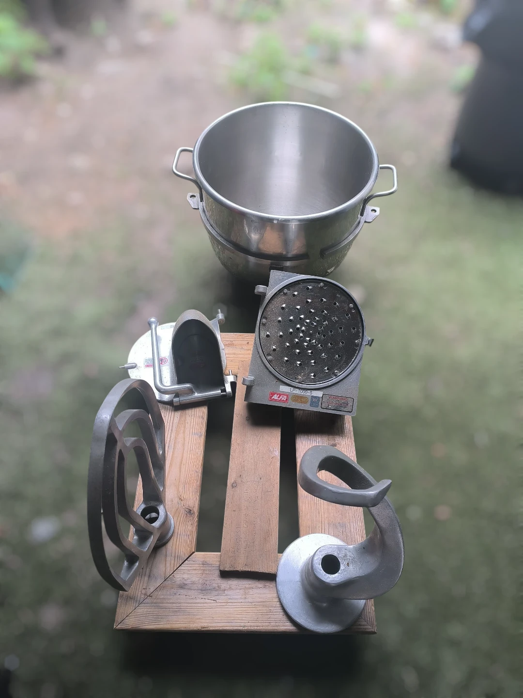 Attias Commercial Stand Mixer - photo 4