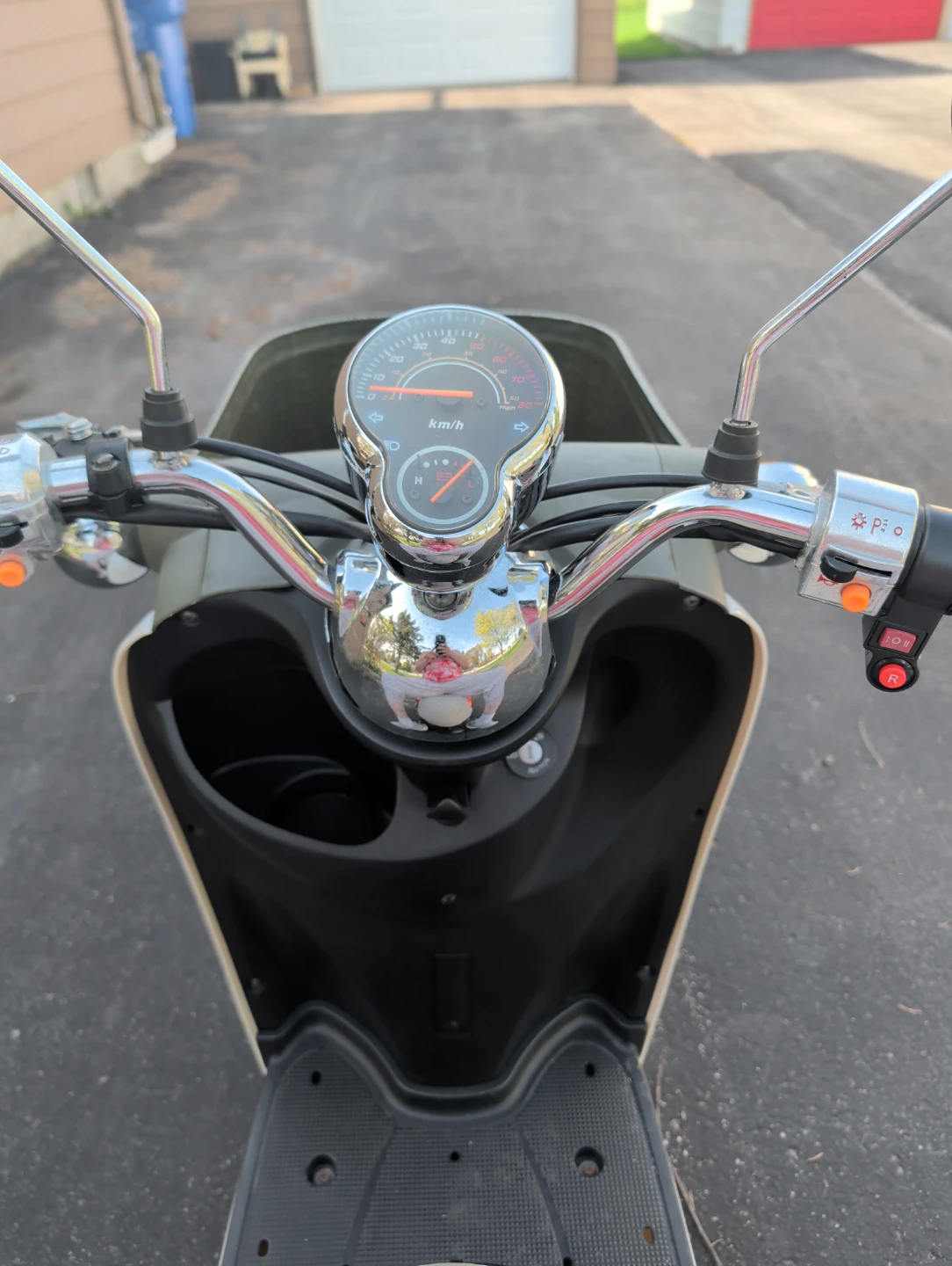 E-Wheels 3-Wheel Mobility Scooter - photo 5