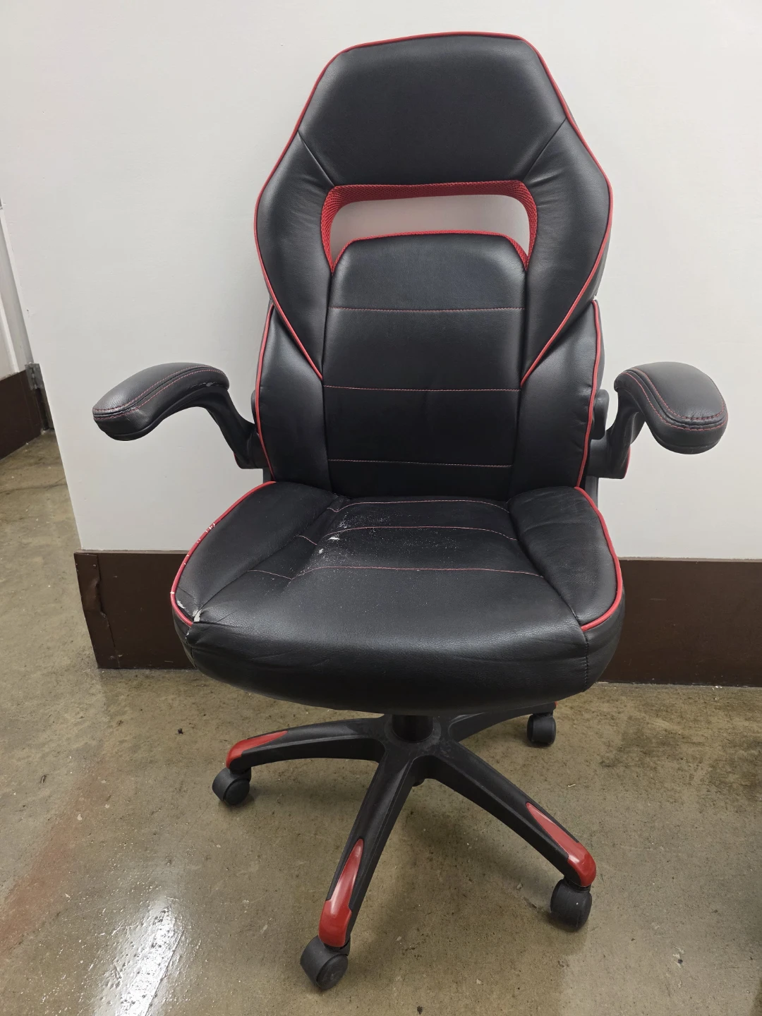 Black and Red Gaming Chair