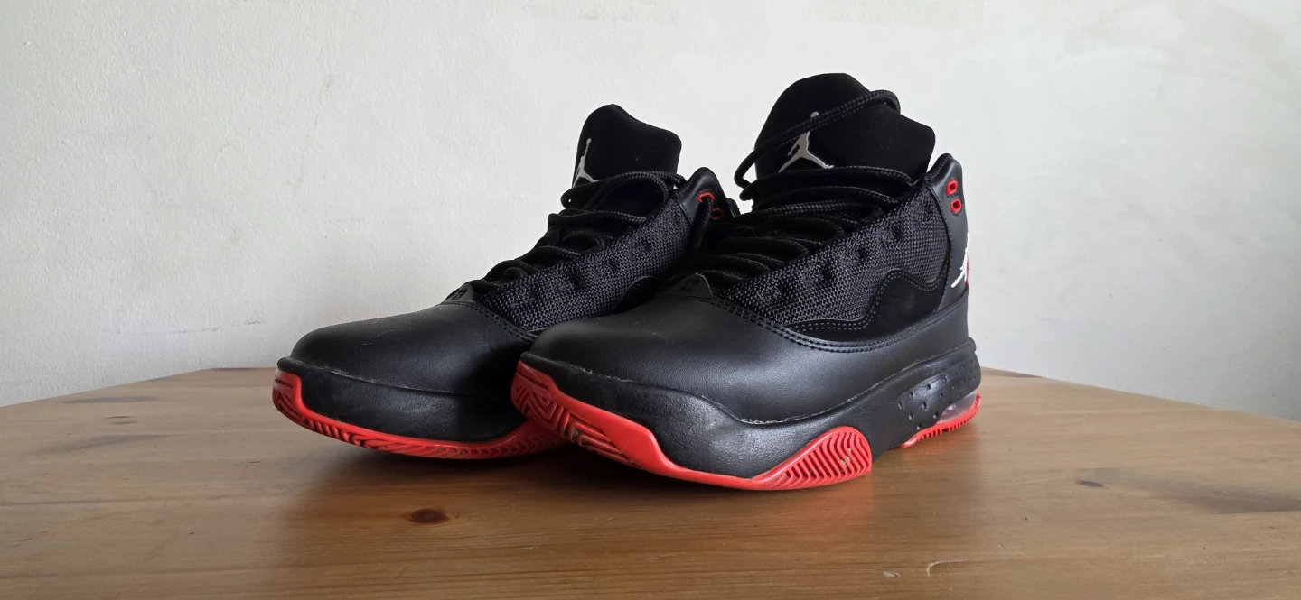 Jordan Kids Basketball Shoes 6Y - photo 2