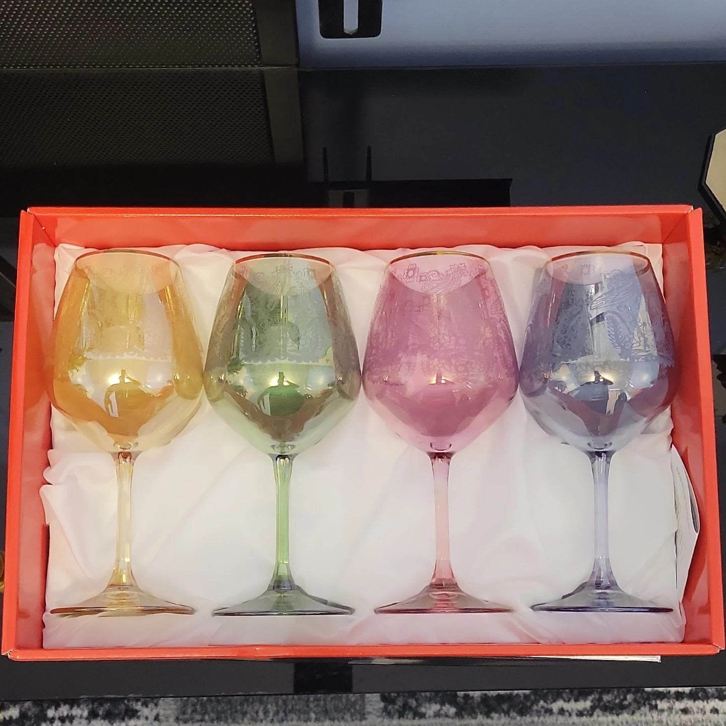 Italian Decor Set of 4 Iridescent Wine Glasses - photo 2