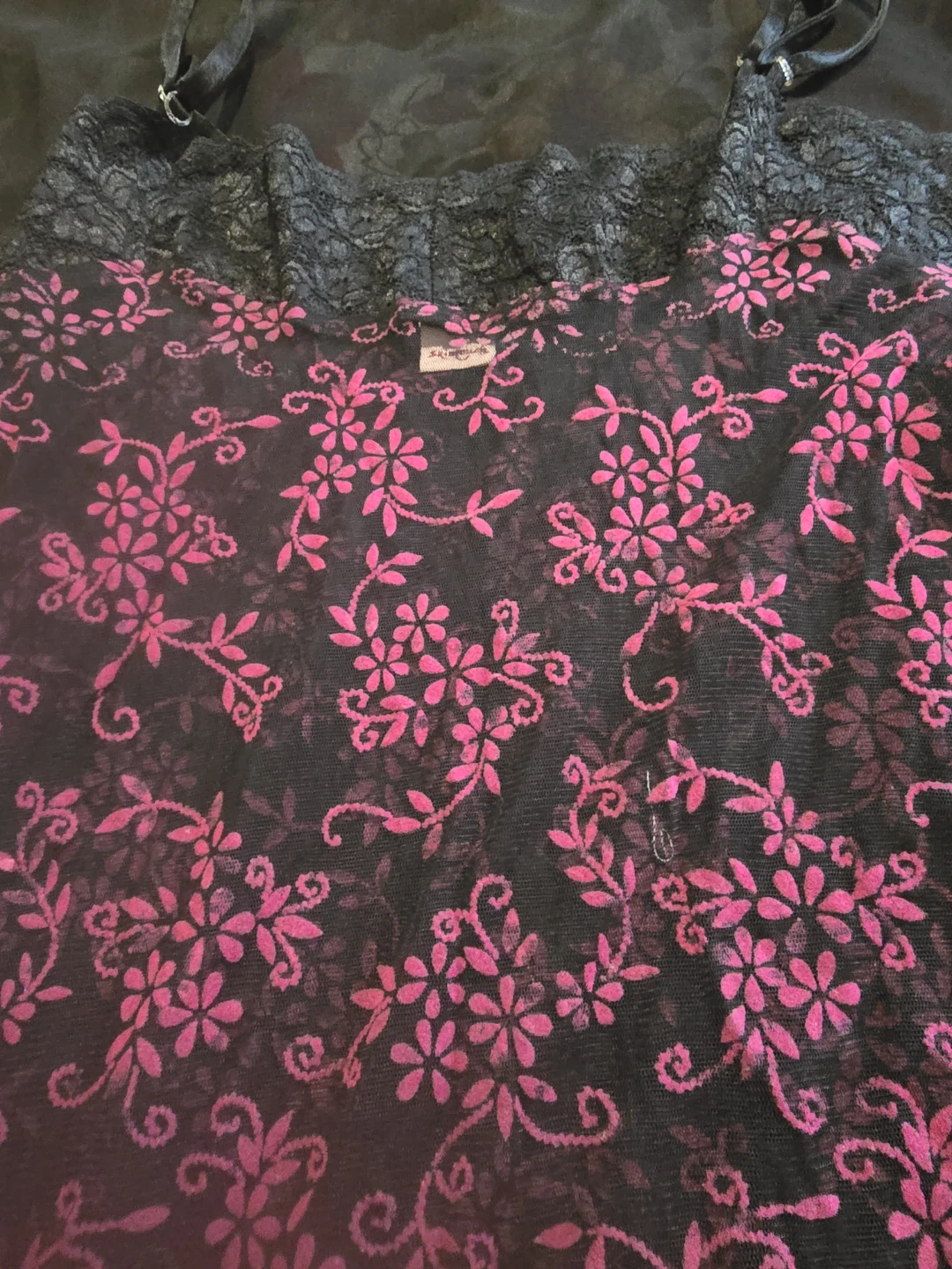 Black and Pink Floral Lace Trim Camisole - photo 4