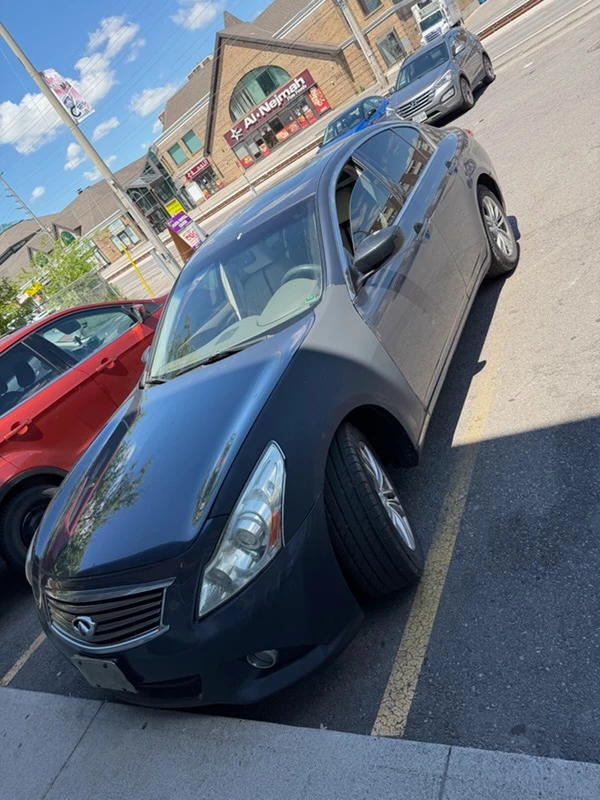 2010 Infiniti g37x