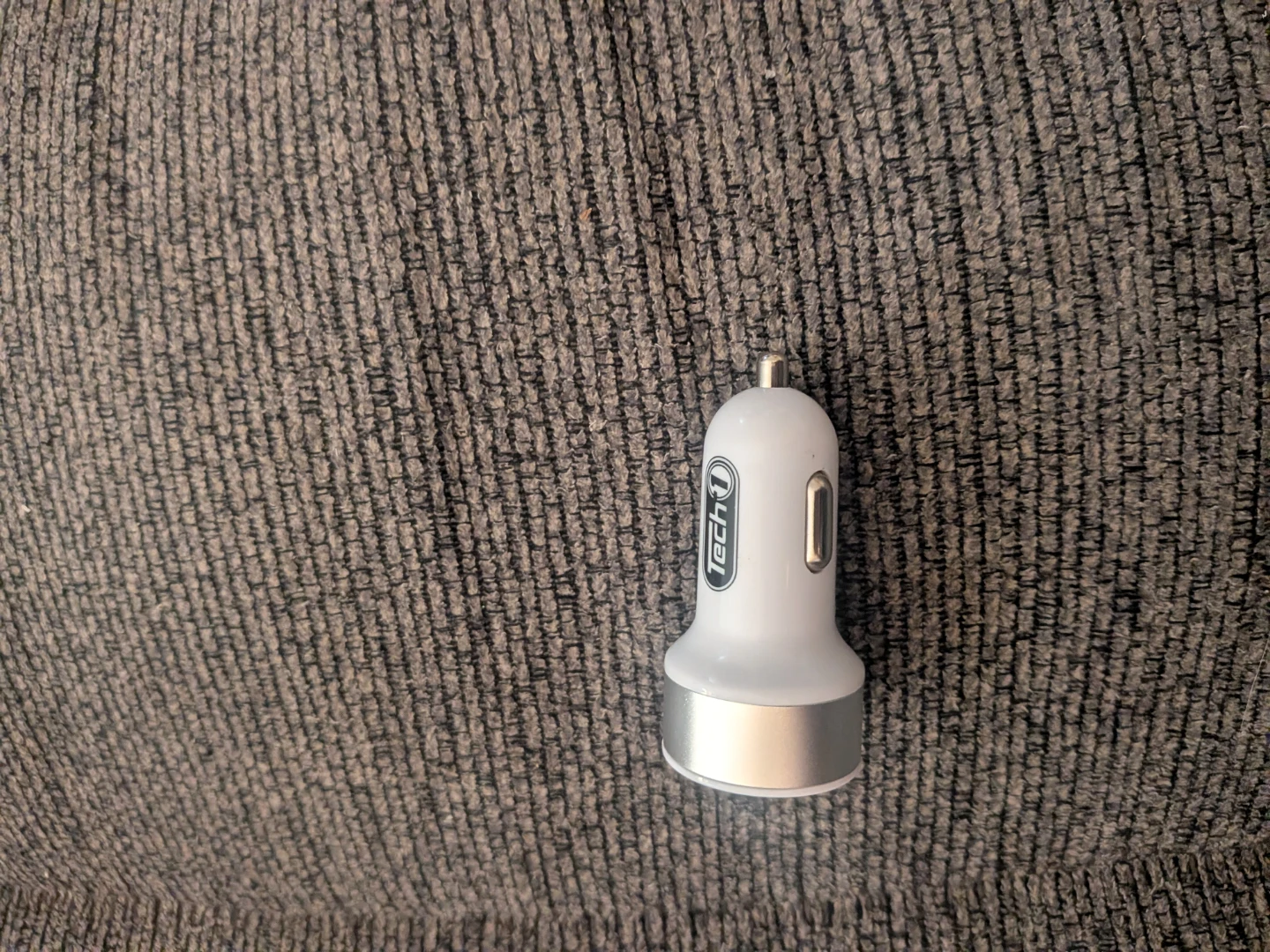 Car Socket Charger, pick up in st Albert
