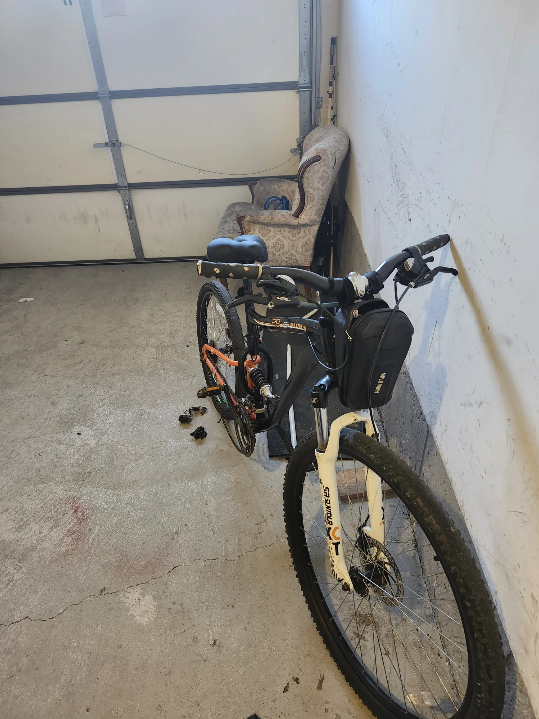 29 inch all terrain mountain bike
