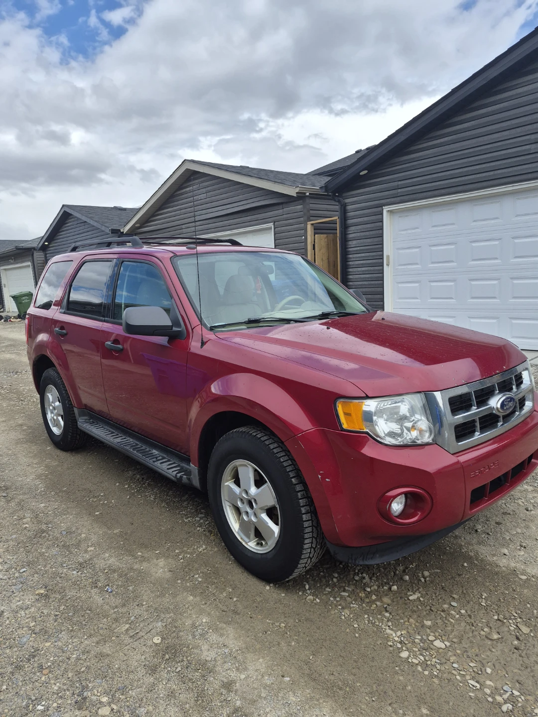 2011 Ford Escape SUV - photo 3